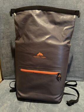 Ozark Trail NEW 24 Can Welded Cooler Bag/Backpack 16L Grey w/ Orange Accents